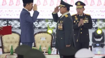 Di Rapim TNI-Polri, Menhan Prabowo Subianto Terima Kenaikan Pangkat Istimewa dari Joko Widodo